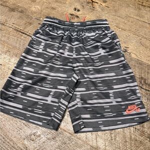 Youth Nike basketball shorts size small